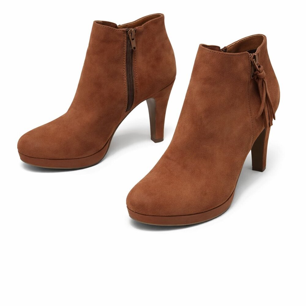 UNLISTED by Kenneth Cole Film Star Tassel Heel Ankle Booties Shoes Size 9 Wide